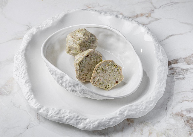Фрикадельки из курицы с брокколи